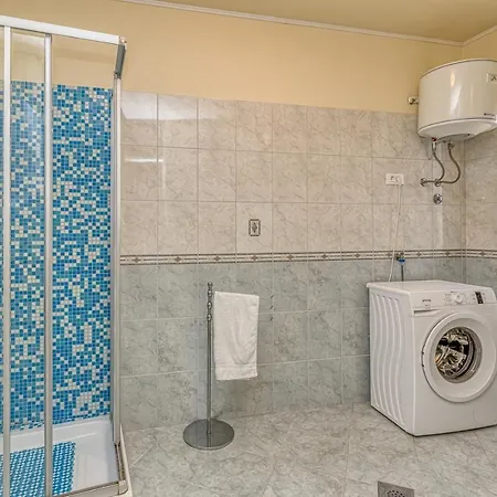 Apartment Viking With Sea View